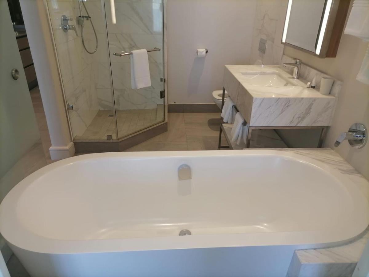 Houghton Suites Йоханнесбург Экстерьер фото